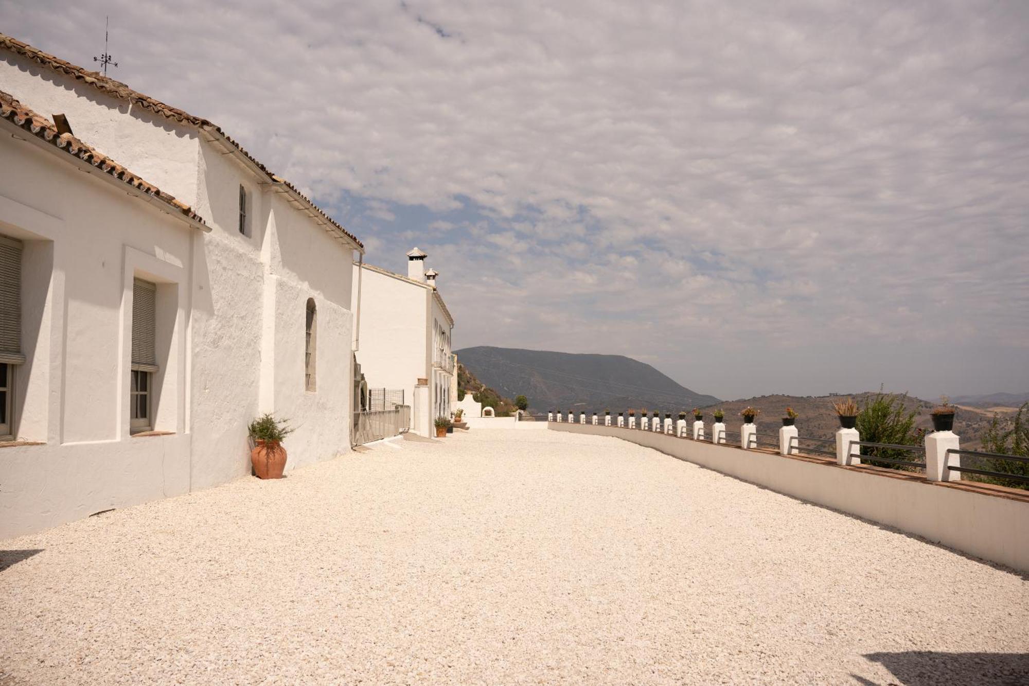 Finca Luca Oliva Захара де ла Сиера Екстериор снимка